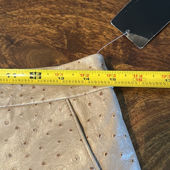 Dana Buchman leather pants size 6 NWTs - Picture 5 of 8